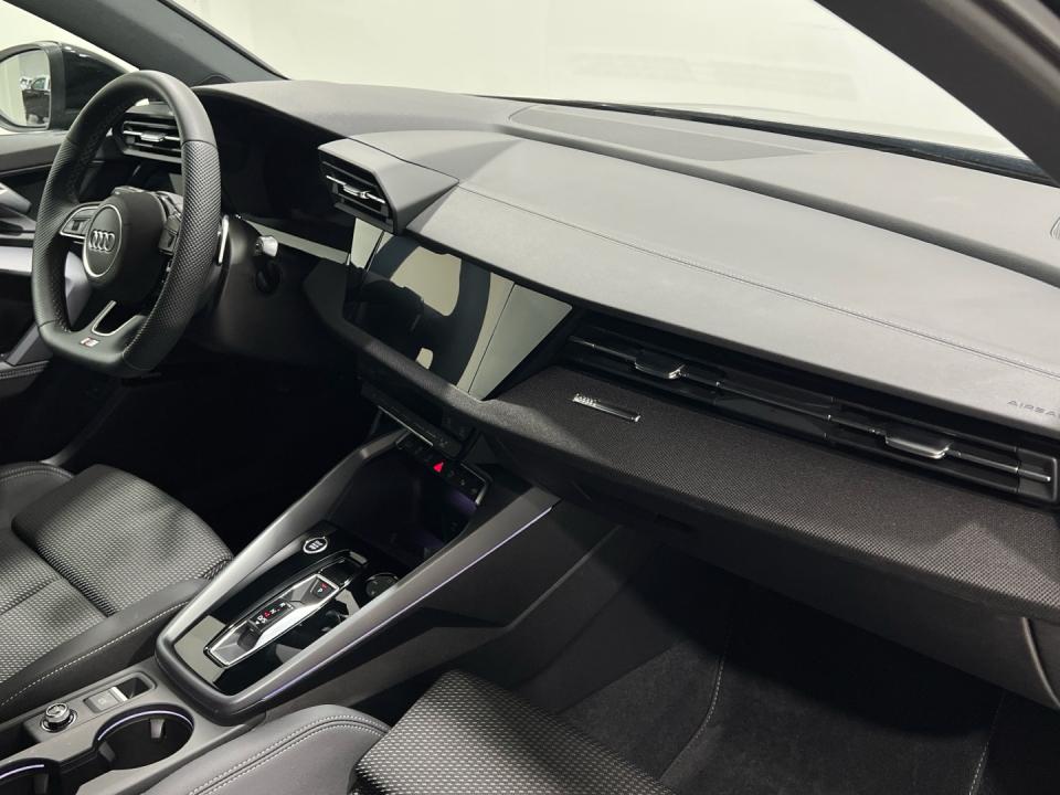 imagen swiper vehículo 15