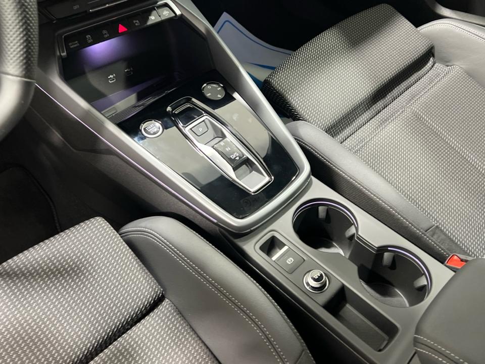 imagen swiper vehículo 18