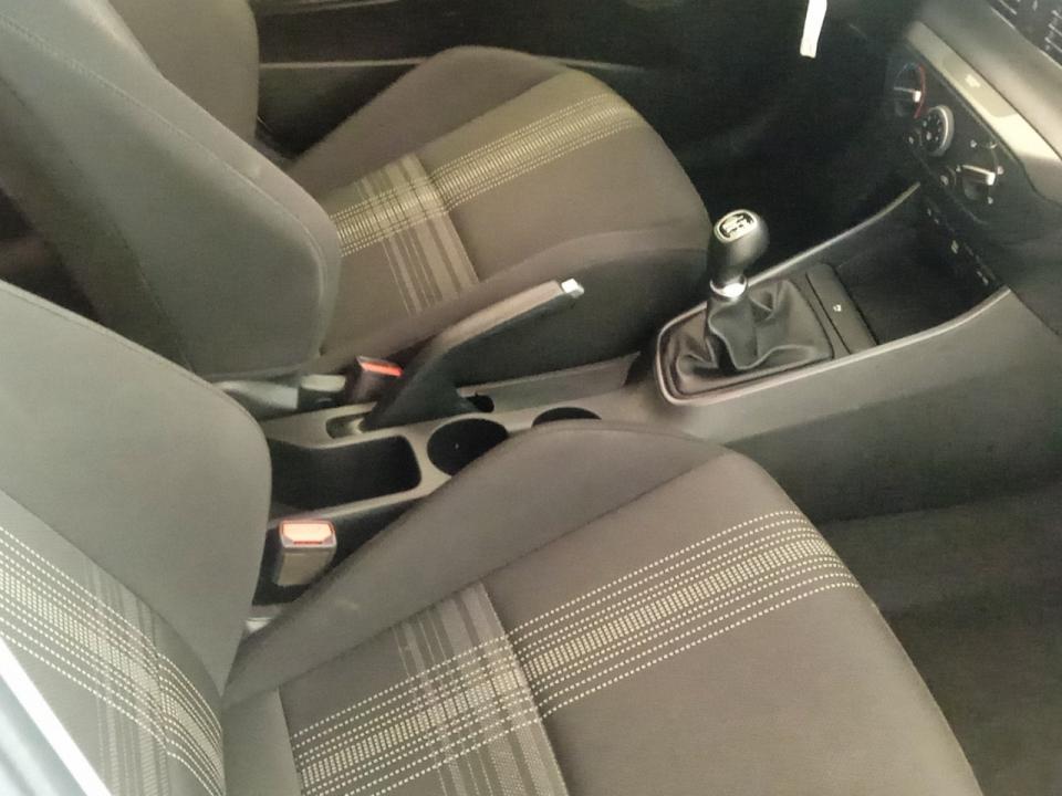 imagen swiper vehículo 8