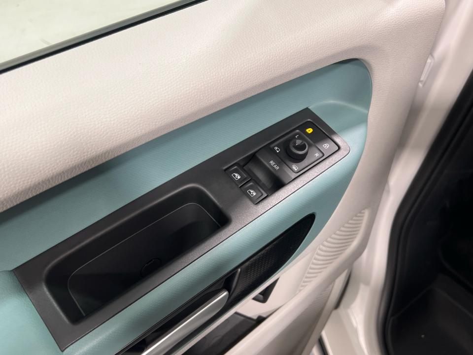 imagen swiper vehículo 17