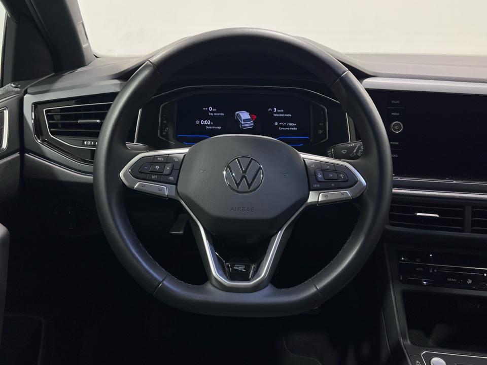 imagen swiper vehículo 9