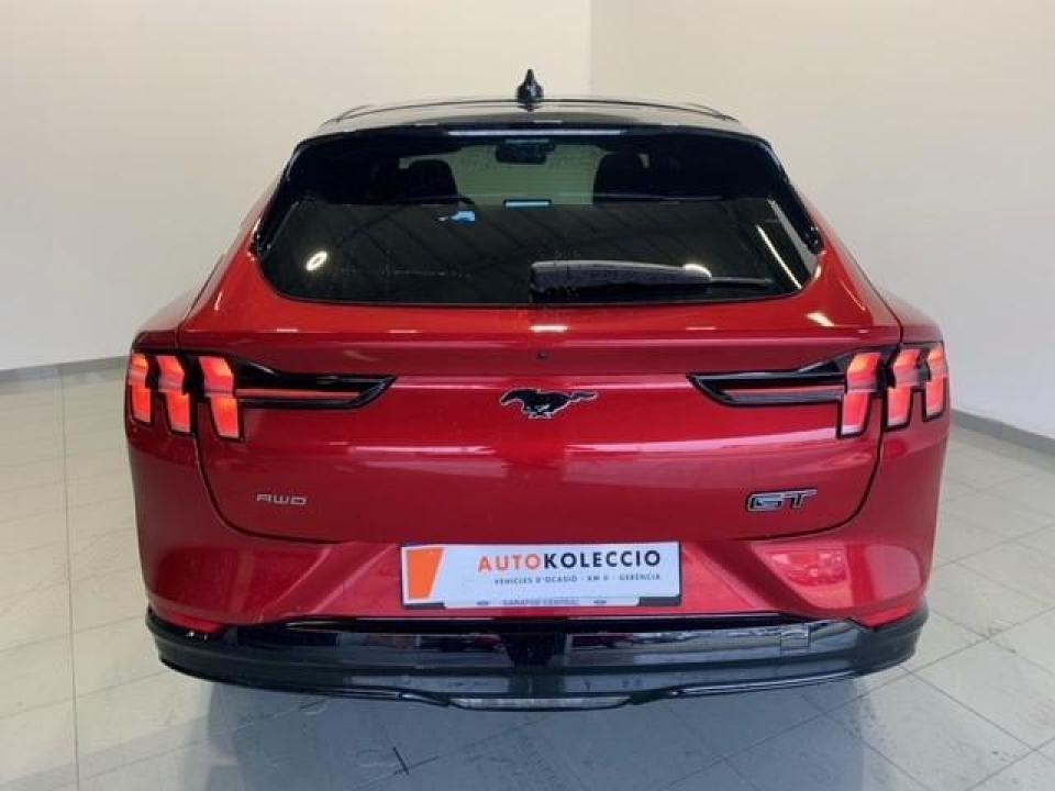 imagen swiper vehículo 3