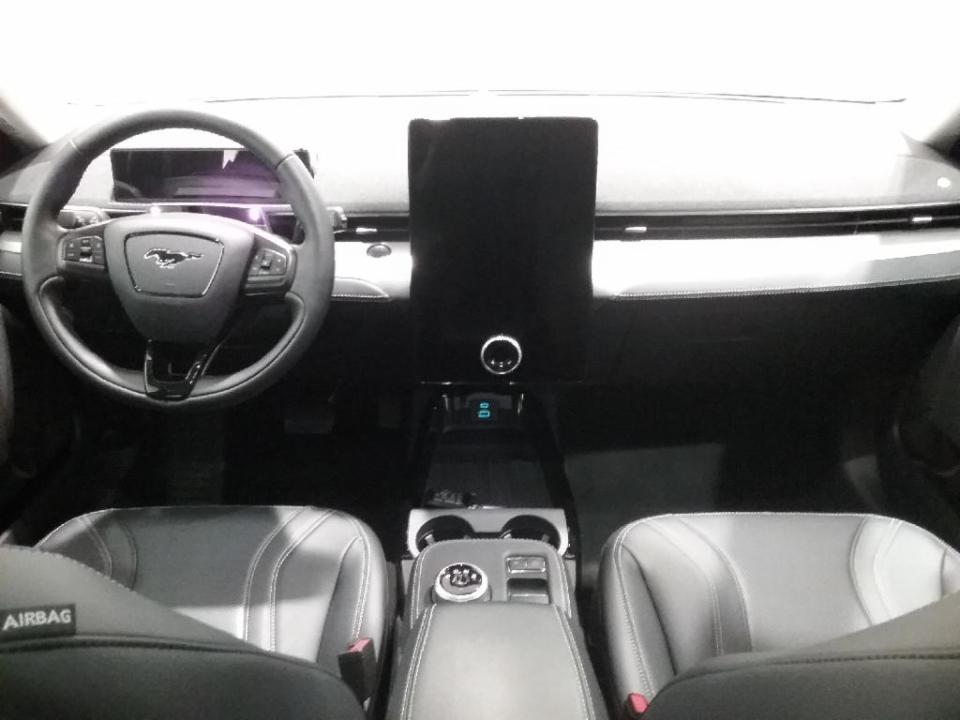 imagen swiper vehículo 6