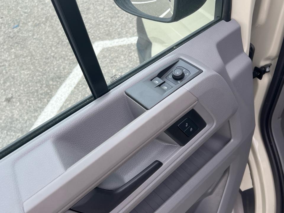 imagen swiper vehículo 17