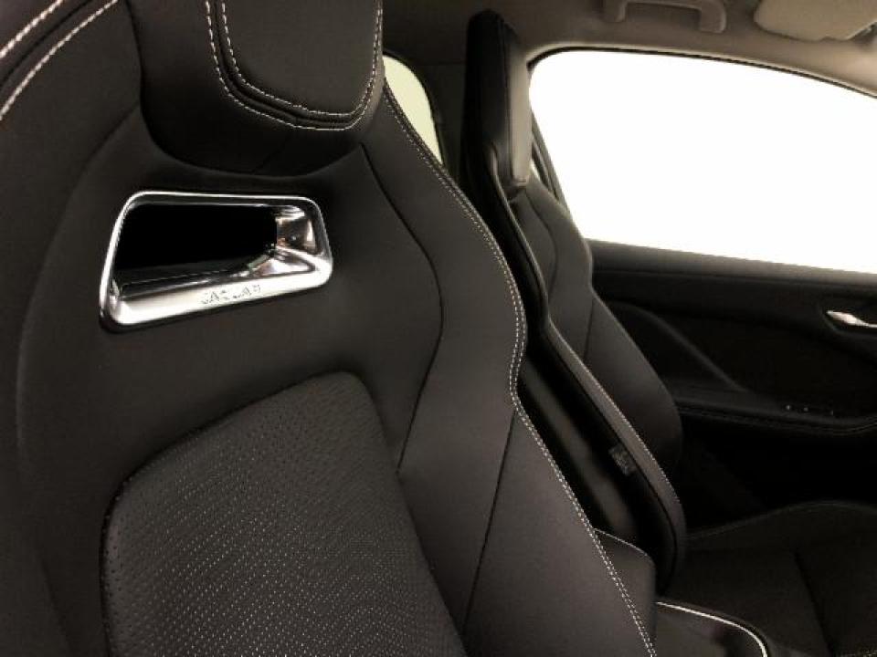 imagen swiper vehículo 12