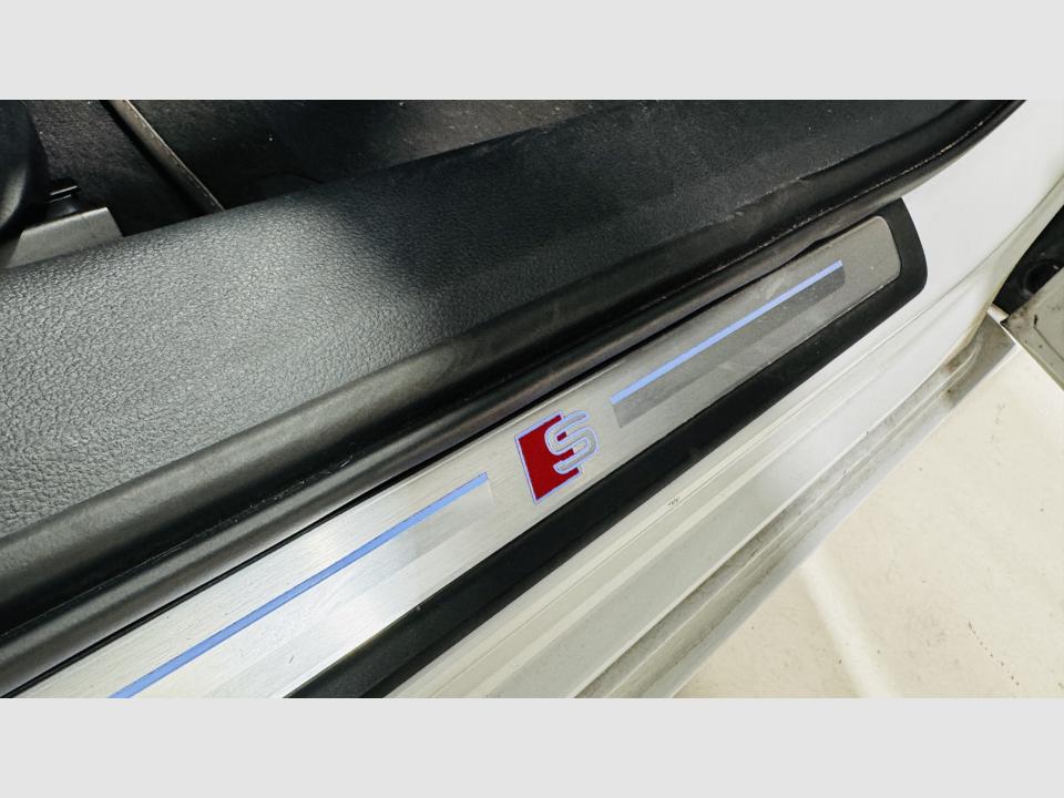 imagen swiper vehículo 10