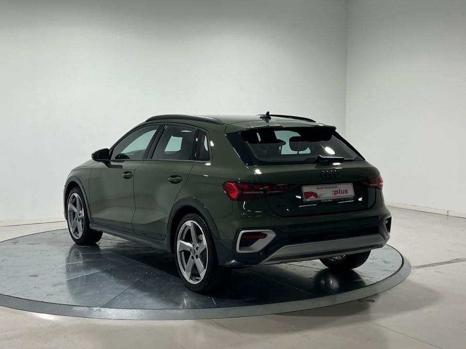 imagen swiper vehículo 6