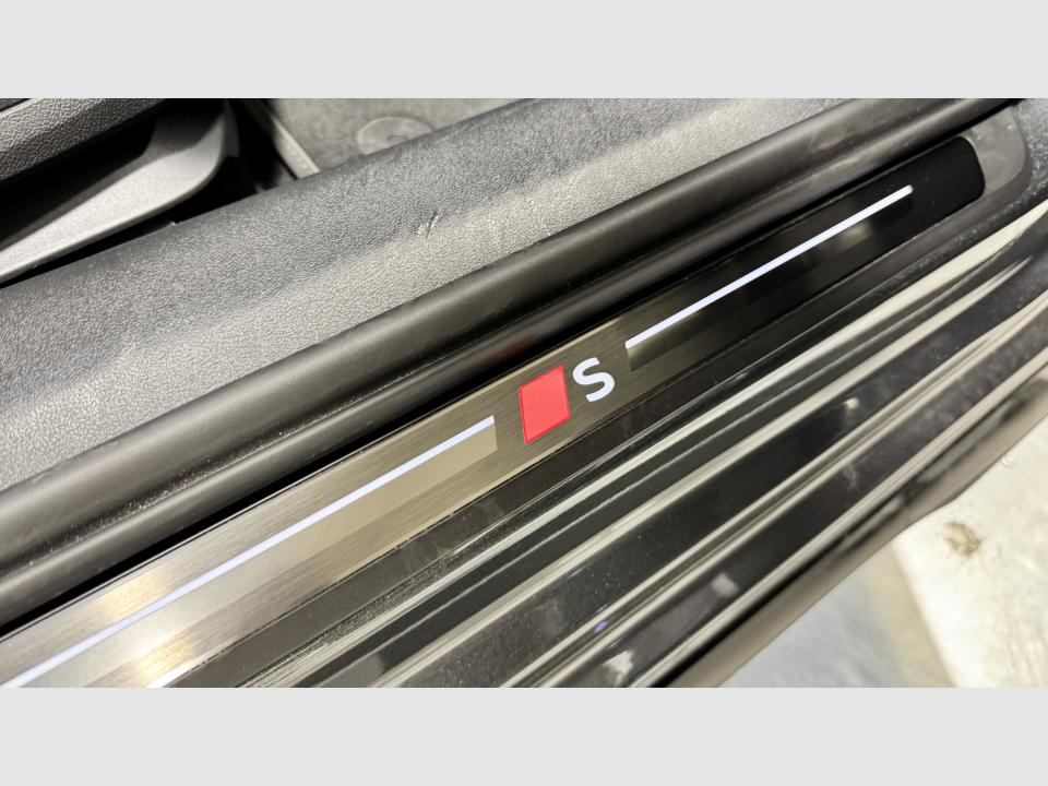 imagen swiper vehículo 9