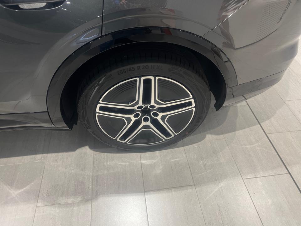 imagen swiper vehículo 16