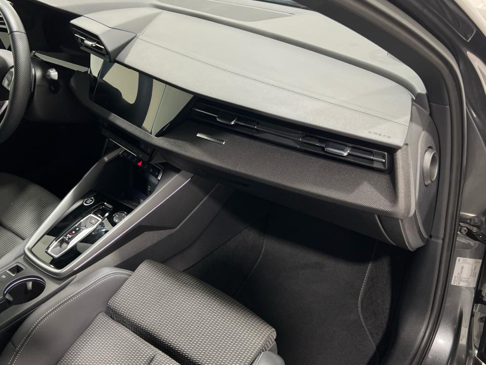 imagen swiper vehículo 14