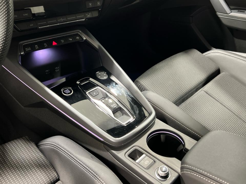 imagen swiper vehículo 17