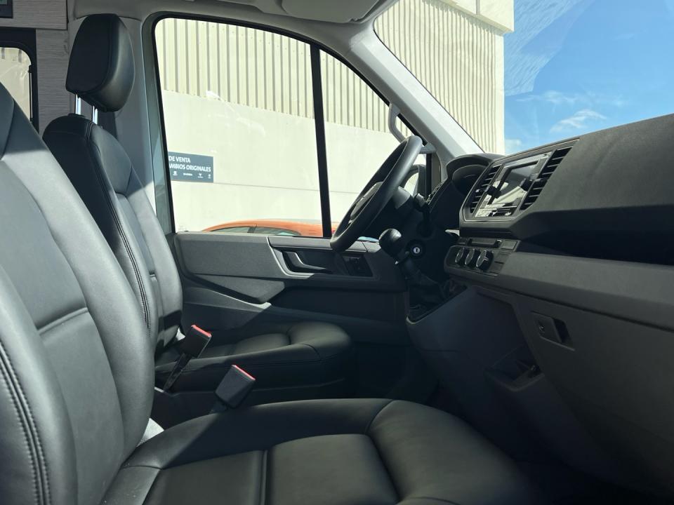 imagen swiper vehículo 5