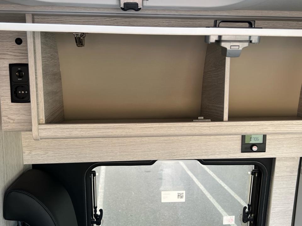 imagen swiper vehículo 16