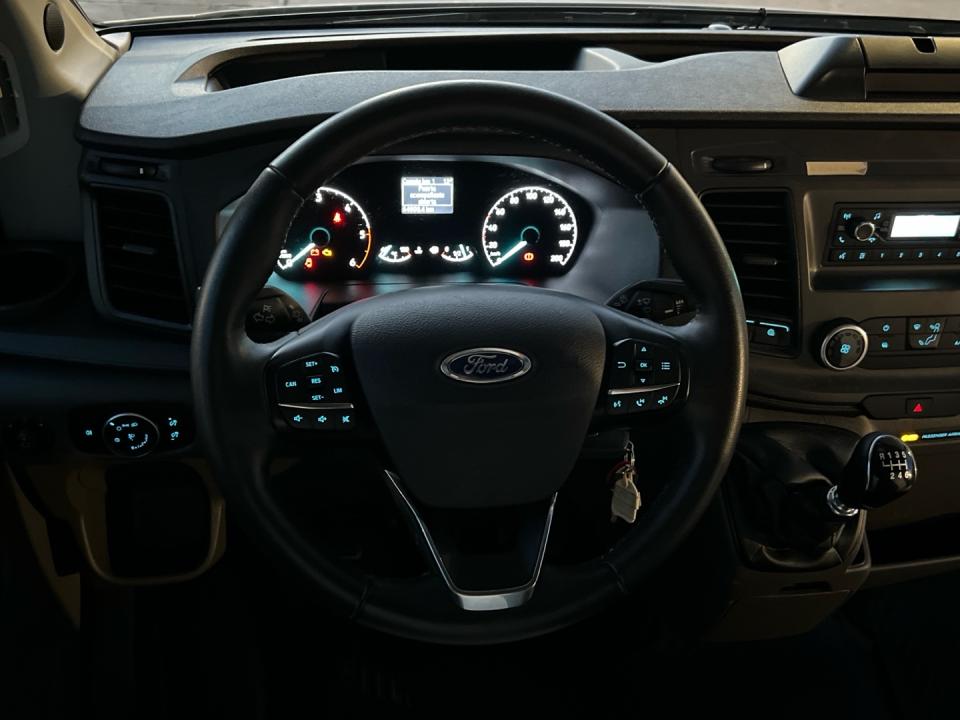 imagen swiper vehículo 12