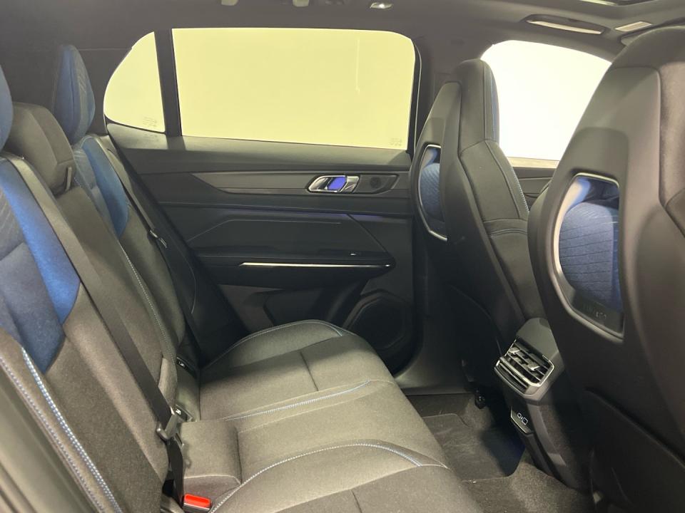 imagen swiper vehículo 9