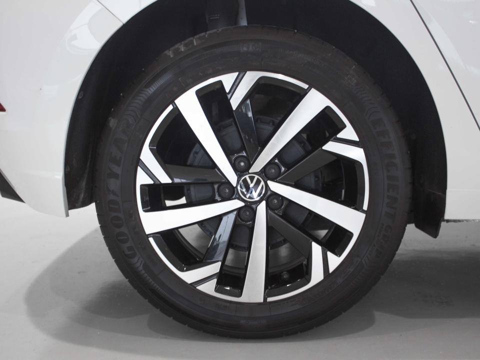 imagen swiper vehículo 9