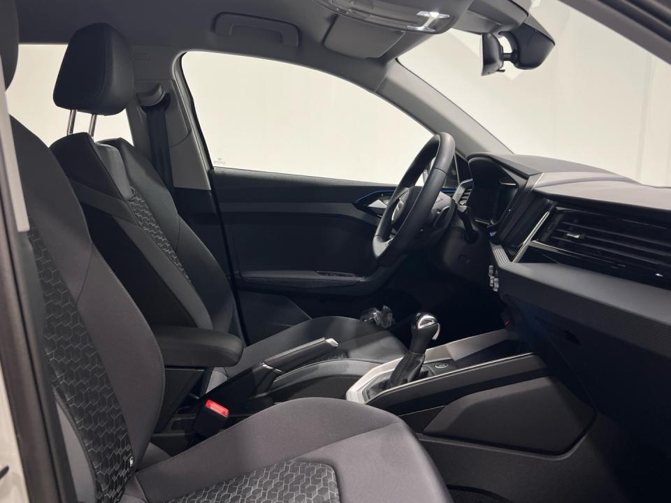 imagen swiper vehículo 13