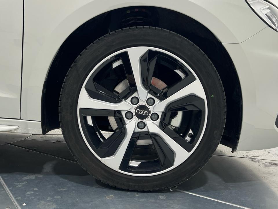 imagen swiper vehículo 14