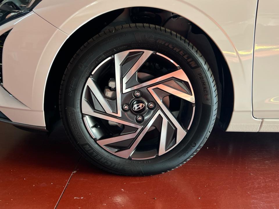 imagen swiper vehículo 12