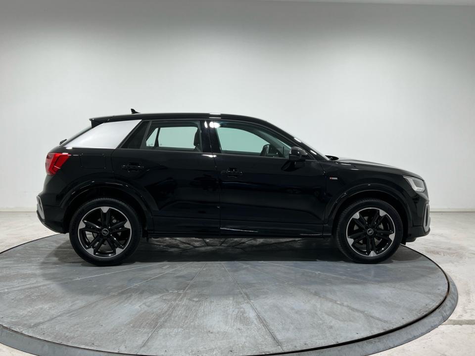 imagen swiper vehículo 17