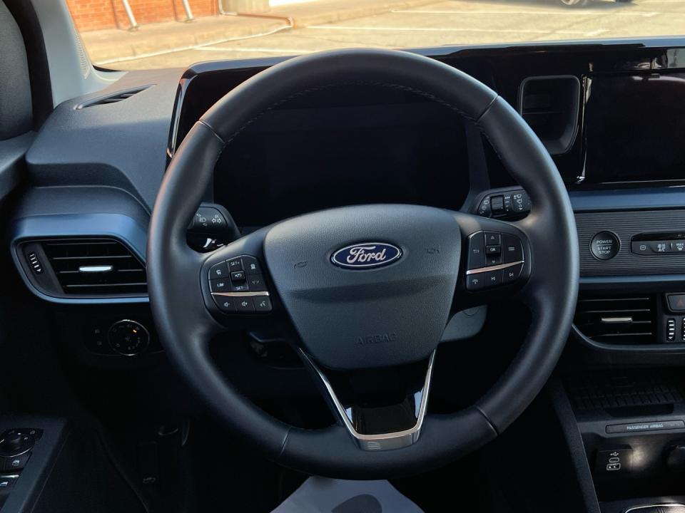 imagen swiper vehículo 13