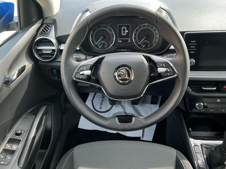 imagen swiper vehículo 12