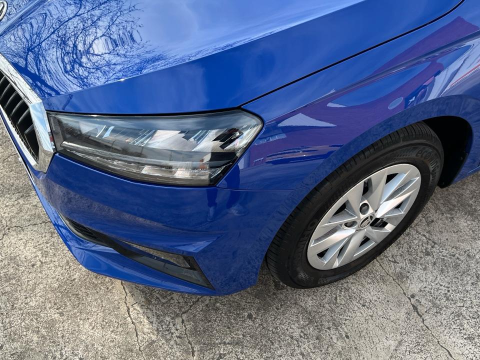 imagen swiper vehículo 16