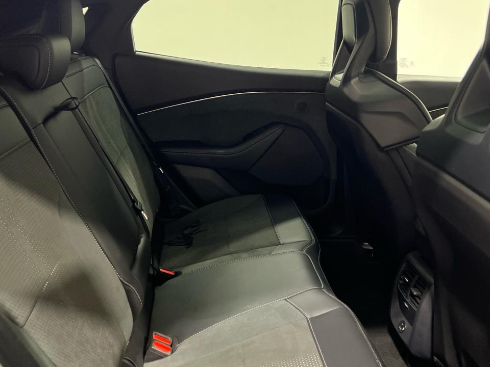 imagen swiper vehículo 10