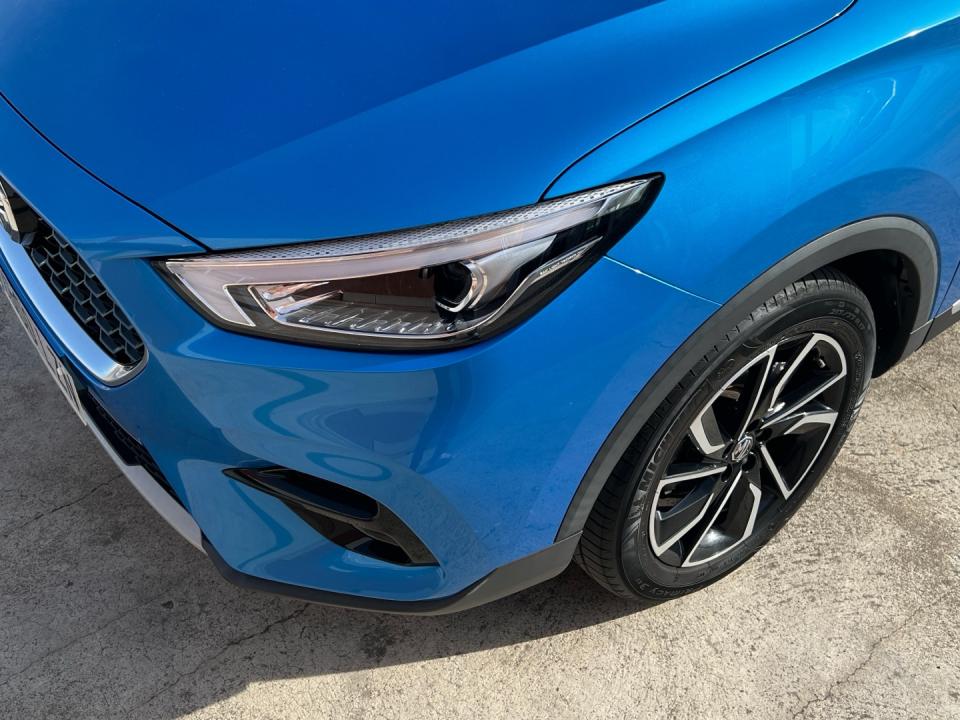 imagen swiper vehículo 16