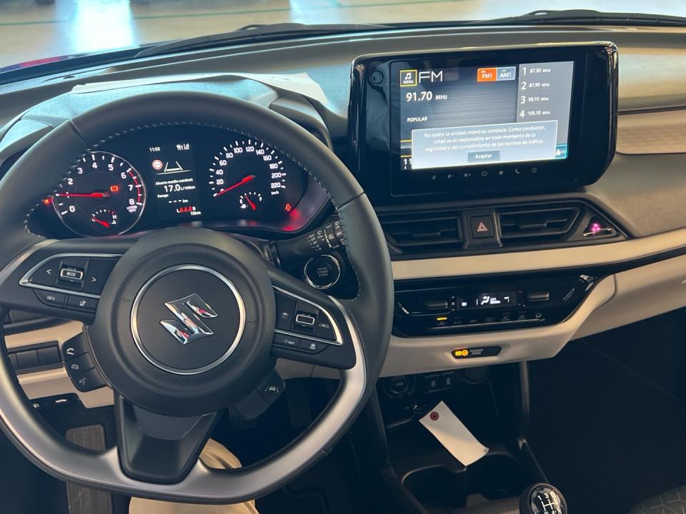 imagen swiper vehículo 13