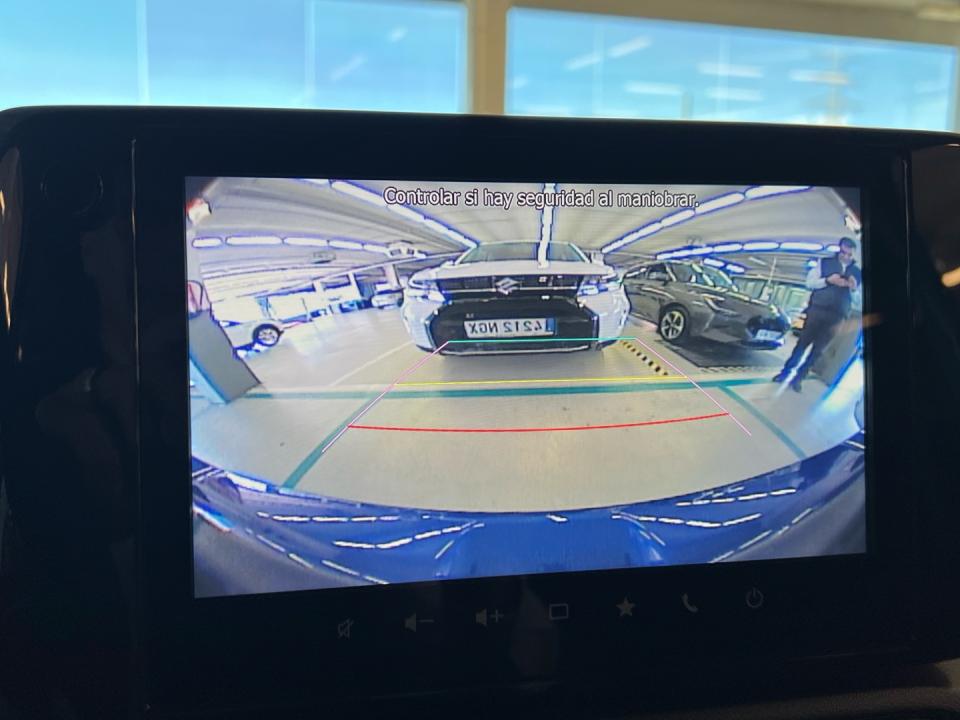 imagen swiper vehículo 16