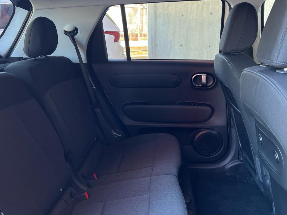 imagen swiper vehículo 9