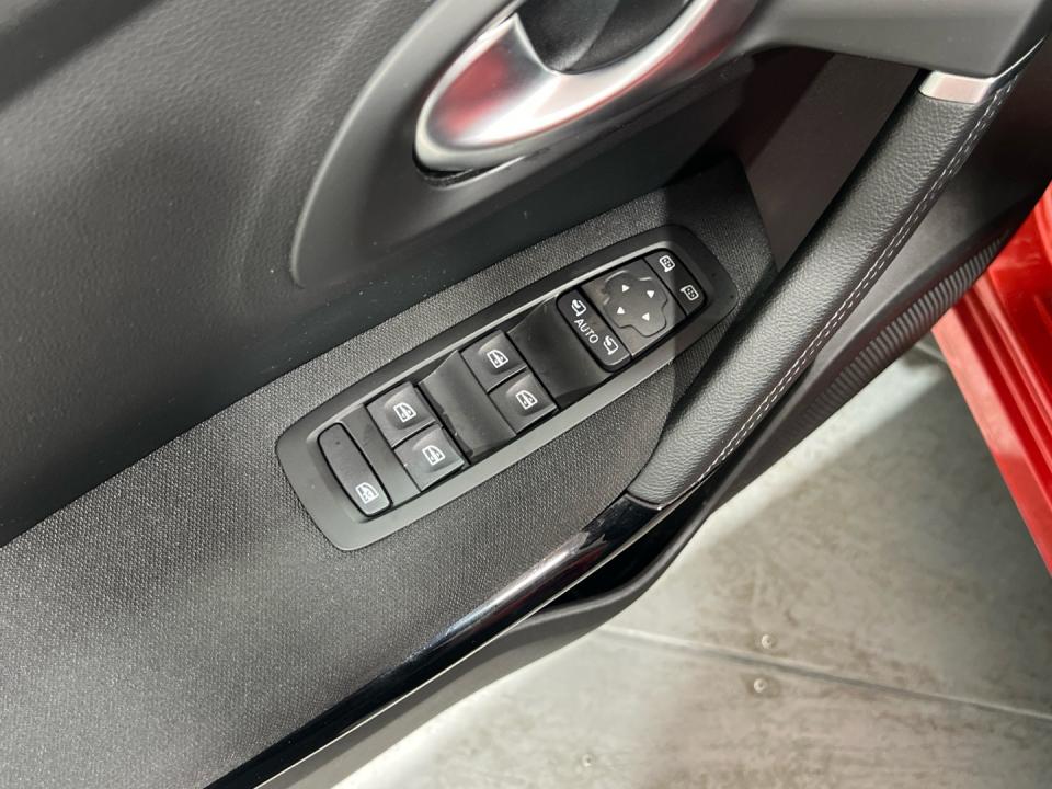 imagen swiper vehículo 19