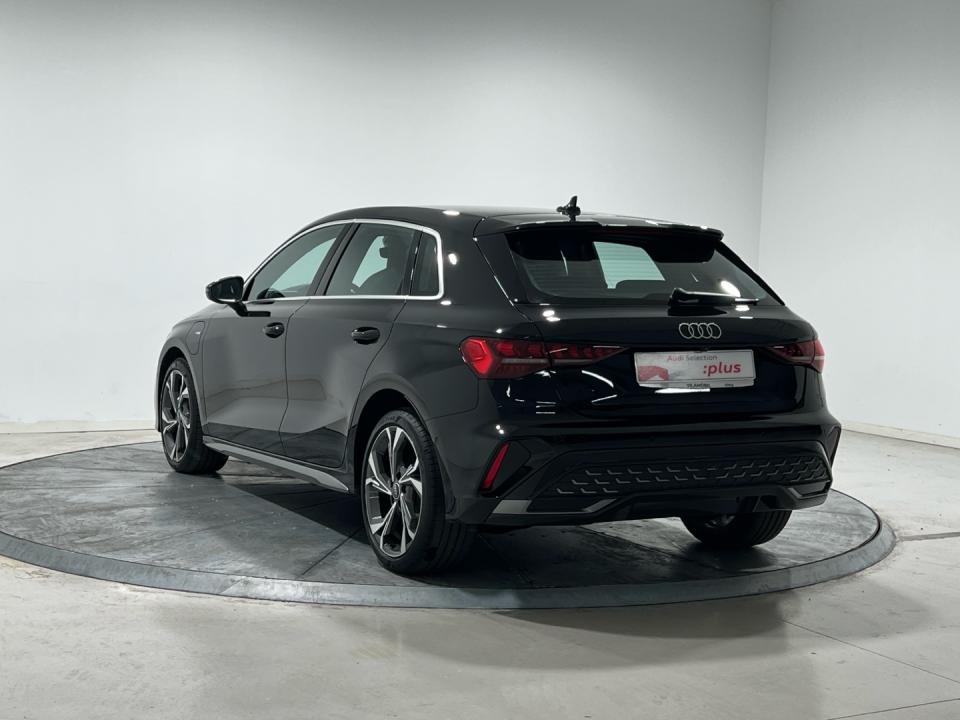Audi A3 1.5 40 TFSI E S TRONIC S LINE SPORTBACK 204 5P
