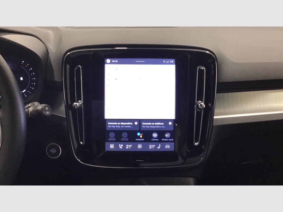 Volvo XC40 XC40 Plus, B3 Mild hybrid, Gasolina, Dark