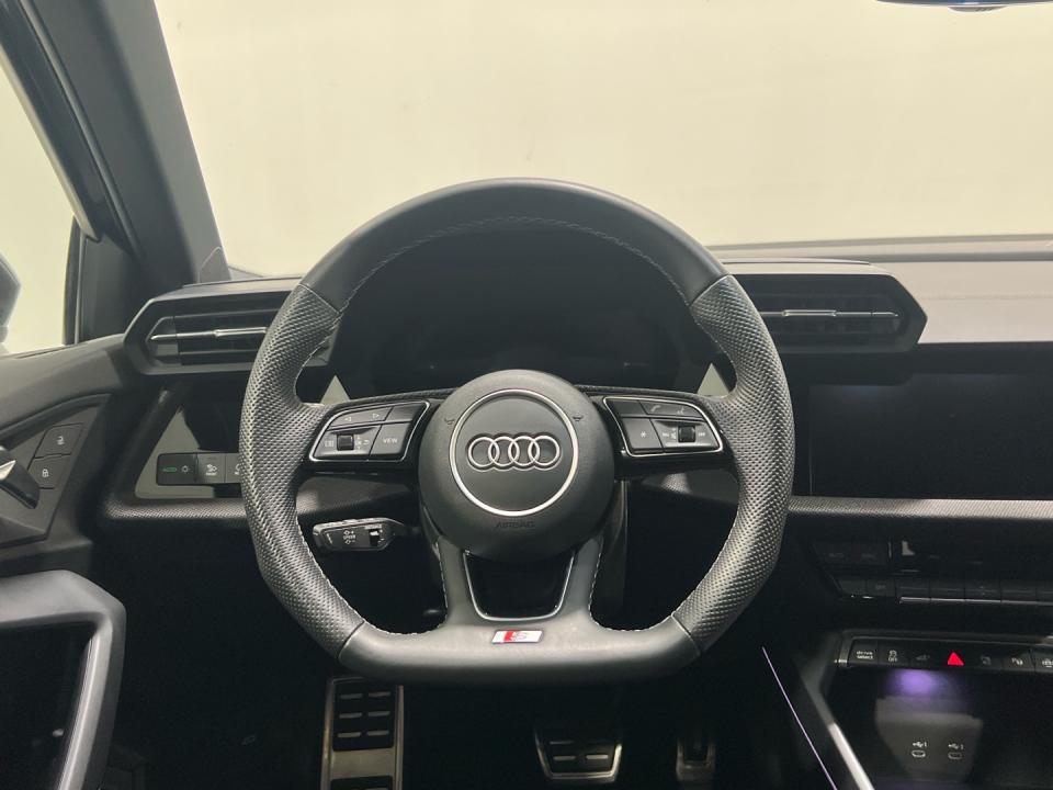 Audi A3 1.5 40 TFSI E S TRONIC S LINE SPORTBACK 204 5P