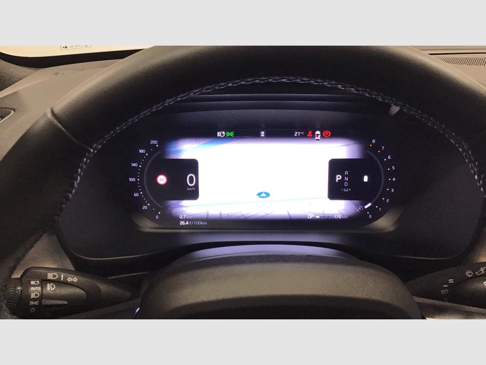 Volvo XC40 XC40 Plus, B3 Mild hybrid, Gasolina, Dark