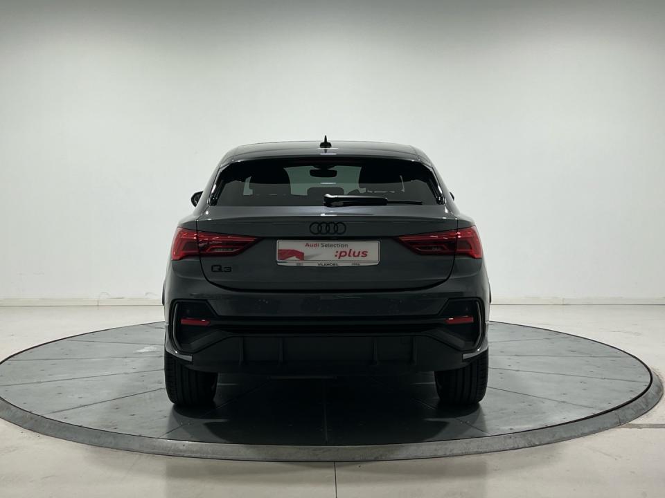 Audi Q3 Sportback 2.0 35 TDI S TRONIC BLACK LIMITED 150 5P