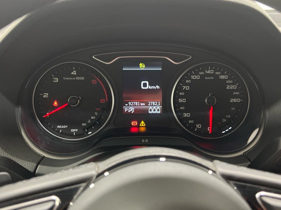 Audi Q2 2.0 30 TDI S TRONIC ADVANCED 116 5P