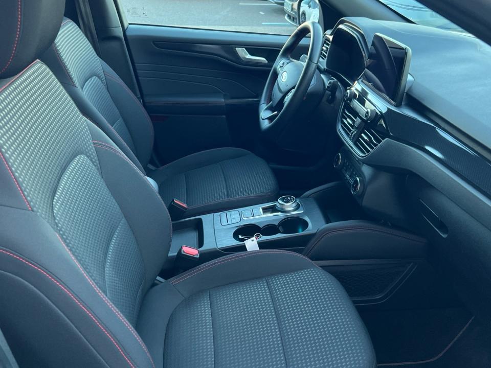 Ford Kuga 2.5 PHEV ST-LINE AUTO 225 5P