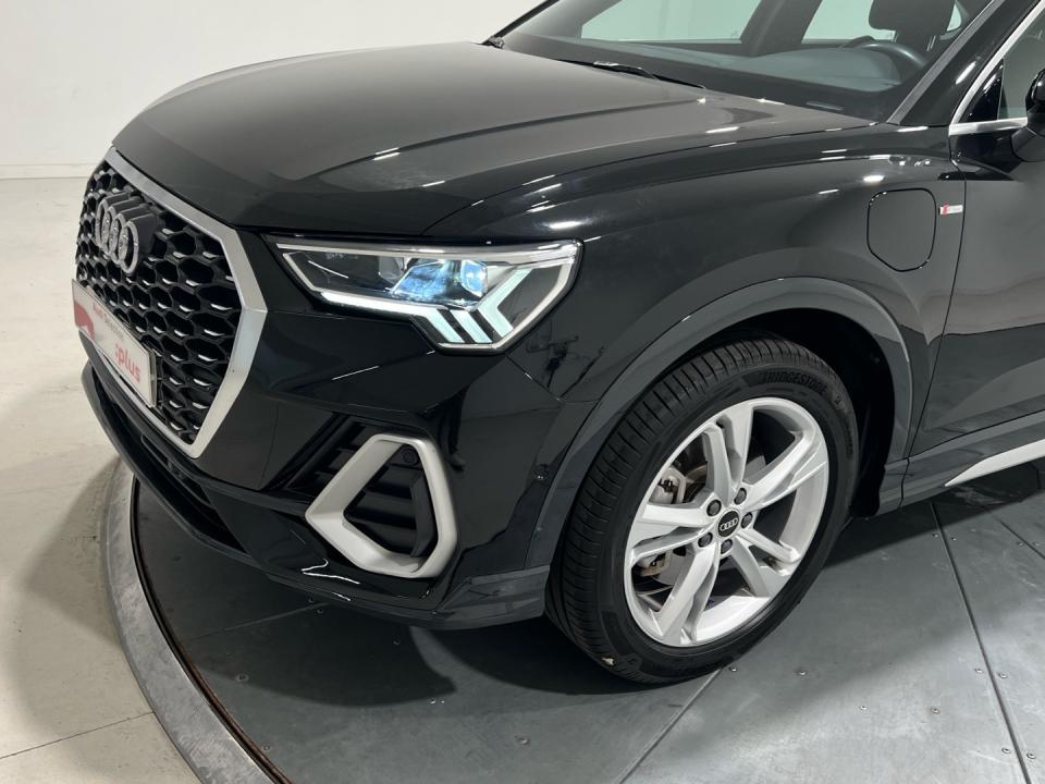 Audi Q3 Sportback 1.4 45 TFSI E S TRONIC S LINE 245 5P