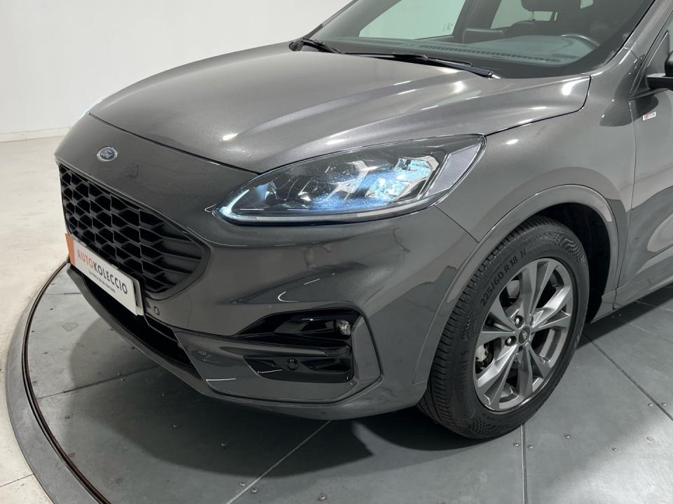 Ford Kuga 2.5 FHEV ST-LINE X AUTO 190 5P