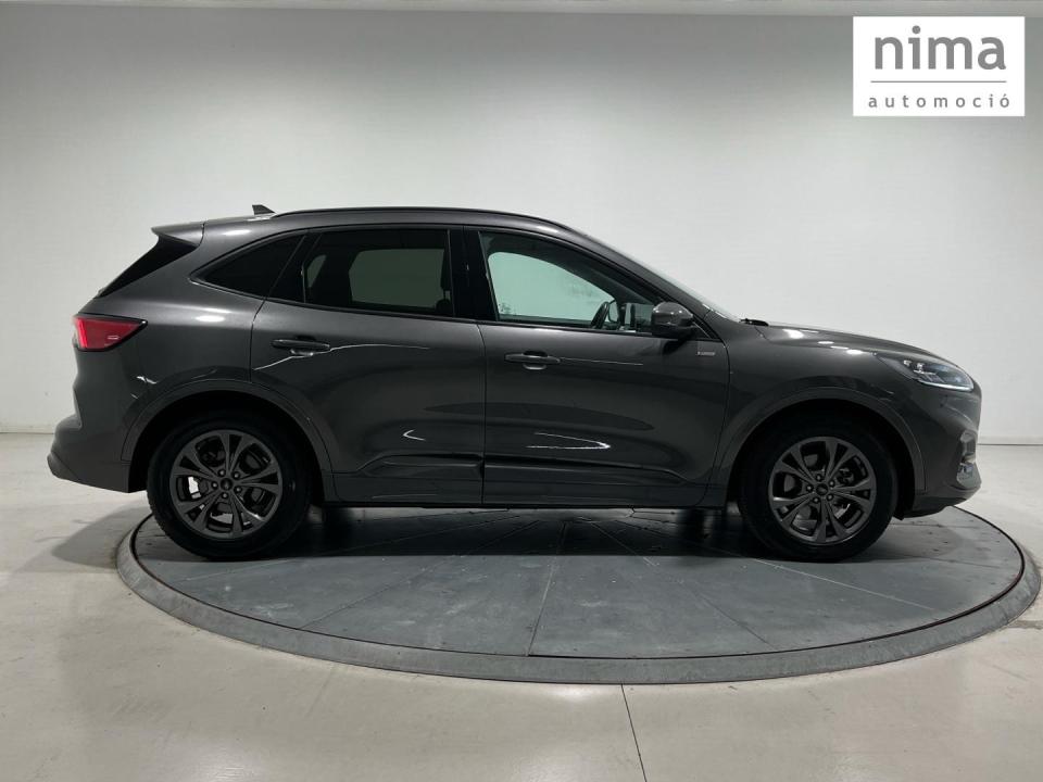 Ford Kuga 2.5 FHEV ST-LINE X AUTO 190 5P