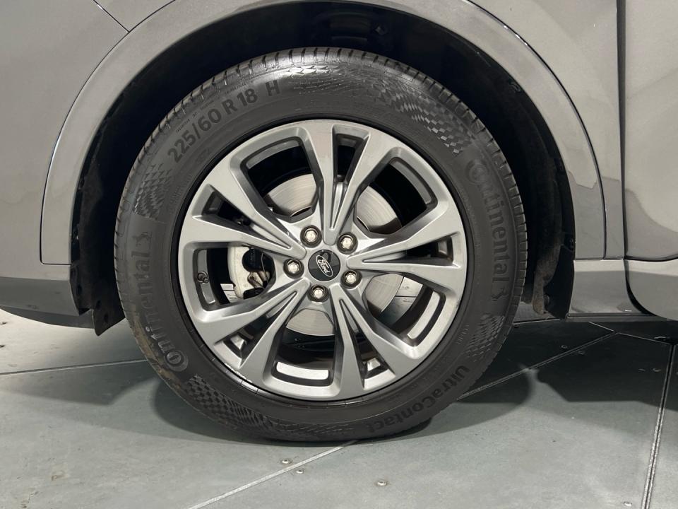 Ford Kuga 2.5 FHEV ST-LINE X AUTO 190 5P