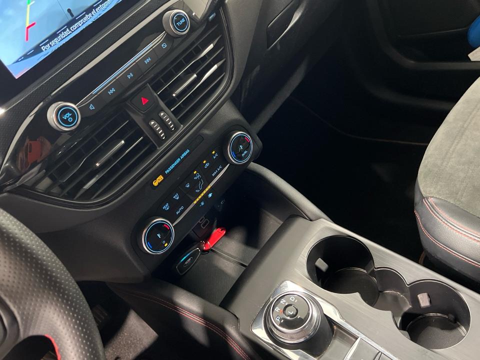 Ford Kuga 2.5 FHEV ST-LINE X AUTO 190 5P
