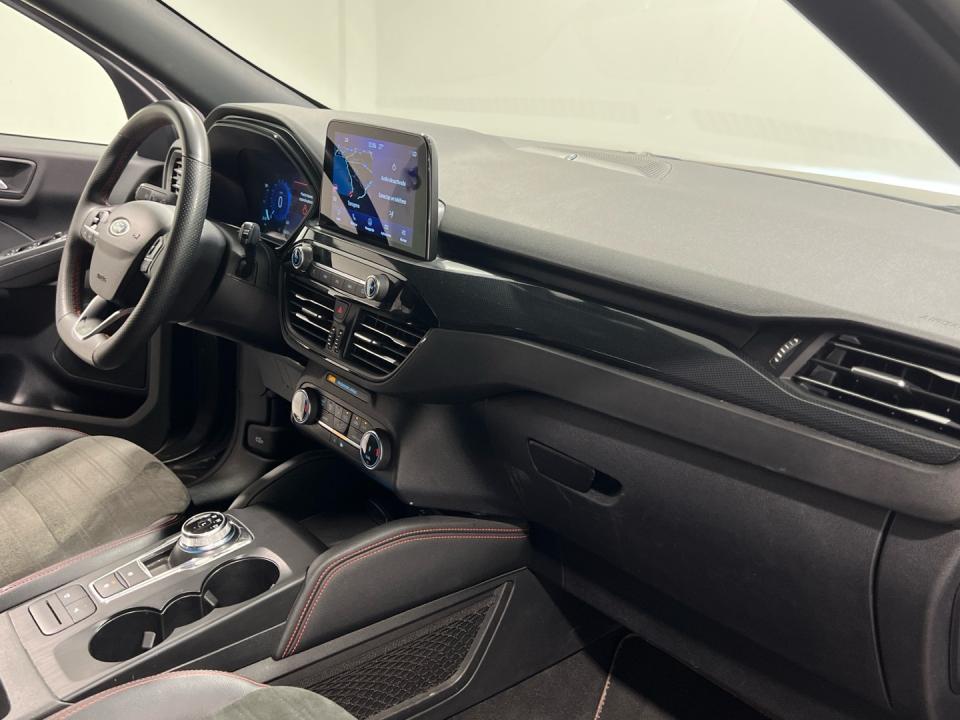Ford Kuga 2.5 FHEV ST-LINE X AUTO 190 5P