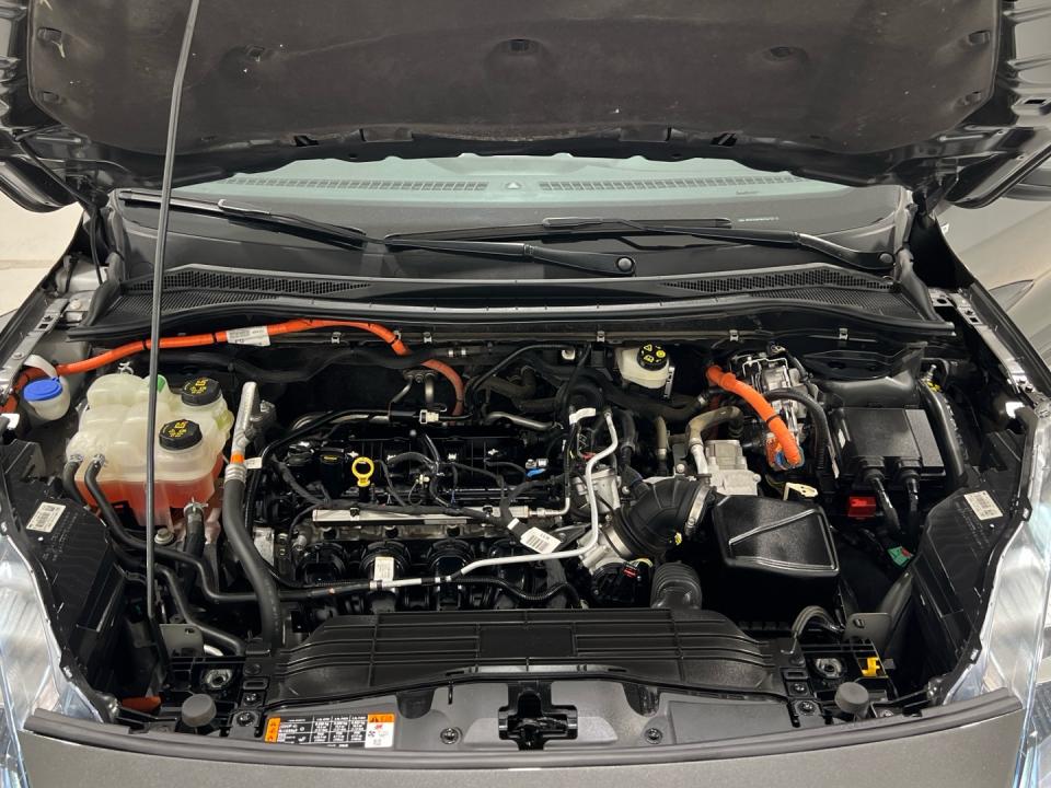 Ford Kuga 2.5 FHEV ST-LINE X AUTO 190 5P