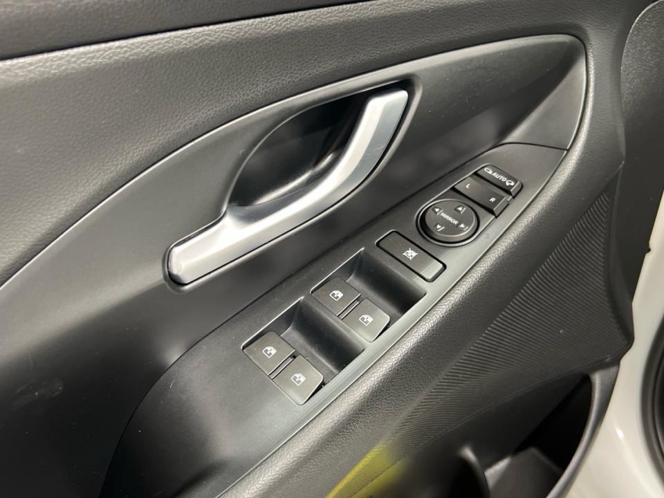 Hyundai i30 1.0 TGDI 48V KLASS 120 5P