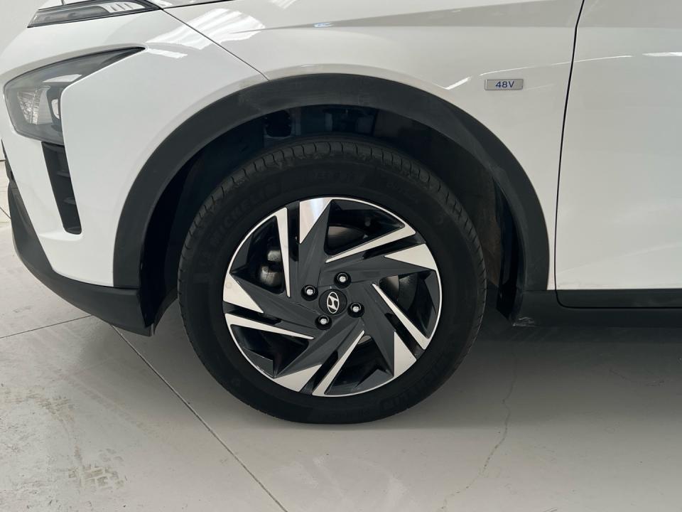 Hyundai Bayon 1.0 TGDI 48V MHEV 74KW MAXX DCT 100 5P