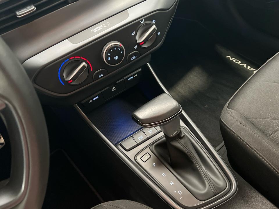 Hyundai Bayon 1.0 TGDI 48V MHEV 74KW MAXX DCT 100 5P